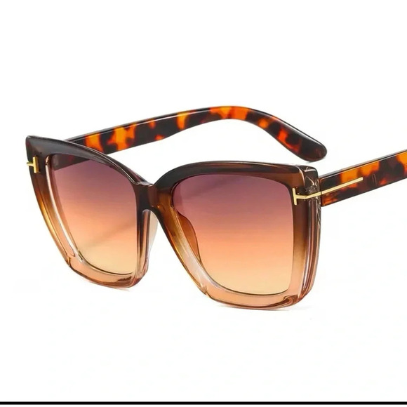 Retro Cat Eye Colorful Gradient Sunglasses - Picture 1 of 6